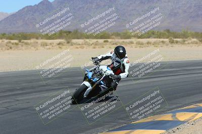 media/Mar-24-2025-Moto Forza (Mon) [[57ce5c5cff]]/3-Beginner Group/Session 3 (Turn 6 Inside)/